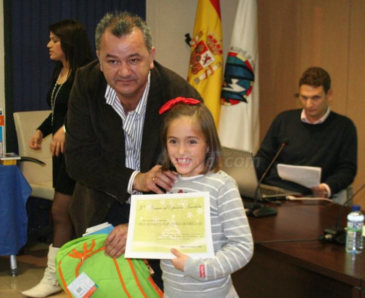 La Federación Melillense de Fútbol entrega los premios del concurso de Postales Navideñas