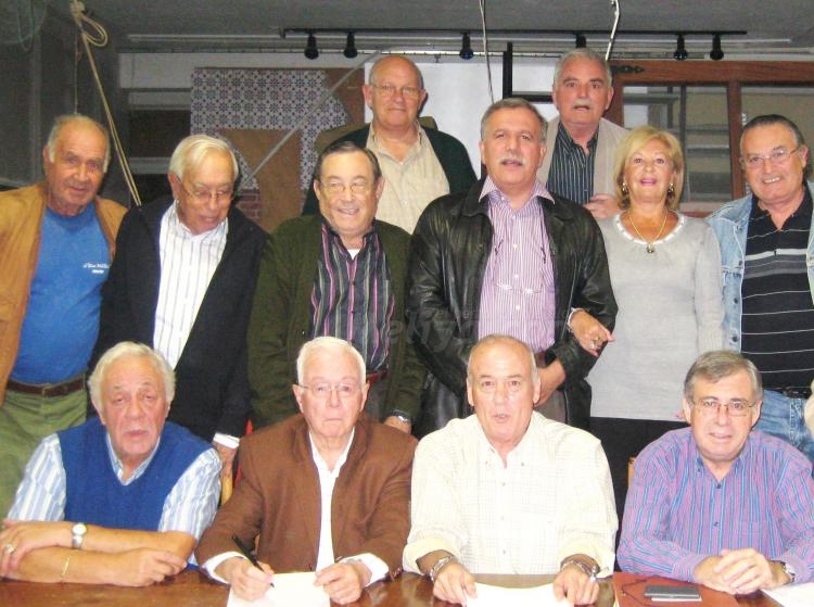 Los consejeros natos de la Casa de Melilla en Málaga se interesan por las obras de la sede