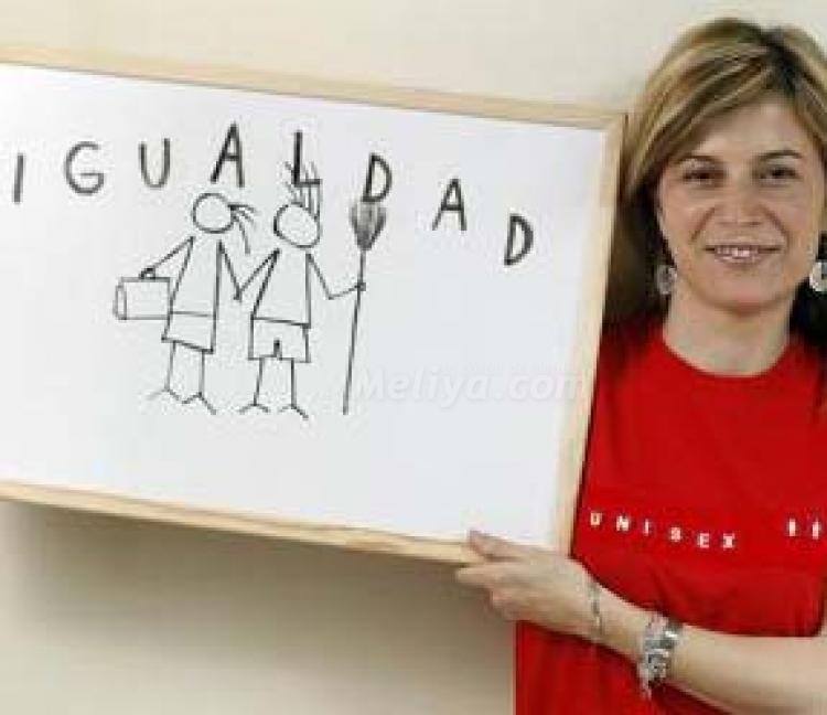 Melilla entra de lleno en la apuesta por la igualdad de Bibiana Aído