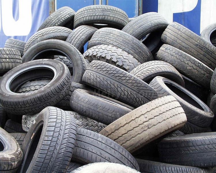 SIGNUS recoge 155 toneladas de neumáticos fuera de uso en Melilla
