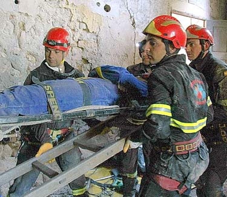 Los voluntarios de IAE y los pilotos de Alas Solidarias se hermanan por el prójimo