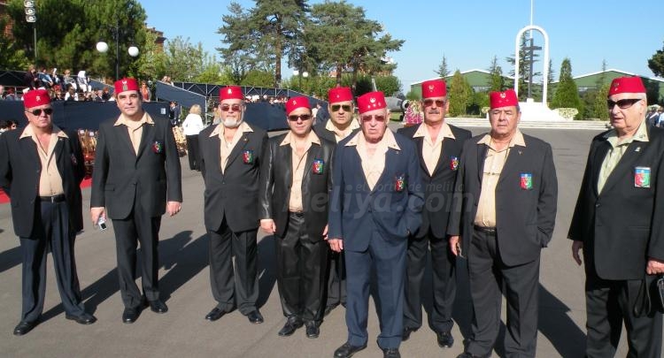 Melilla se enseñorea en tierras castellanas gracias a la Hermandad de Veteranos de Regulares
