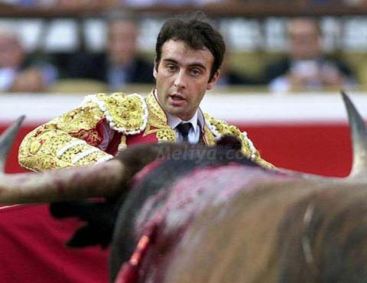 Enrique Ponce.
