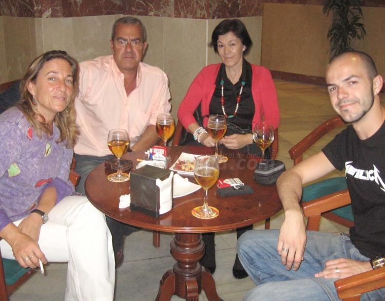 María del Carmen, Miguel, Pepa y Salva.