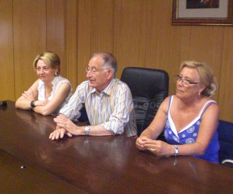 Habla el primer edil roquetero.