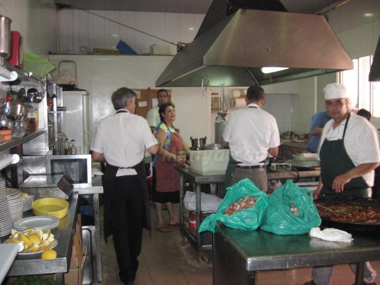 El paraíso de los sentidos, la cocina.