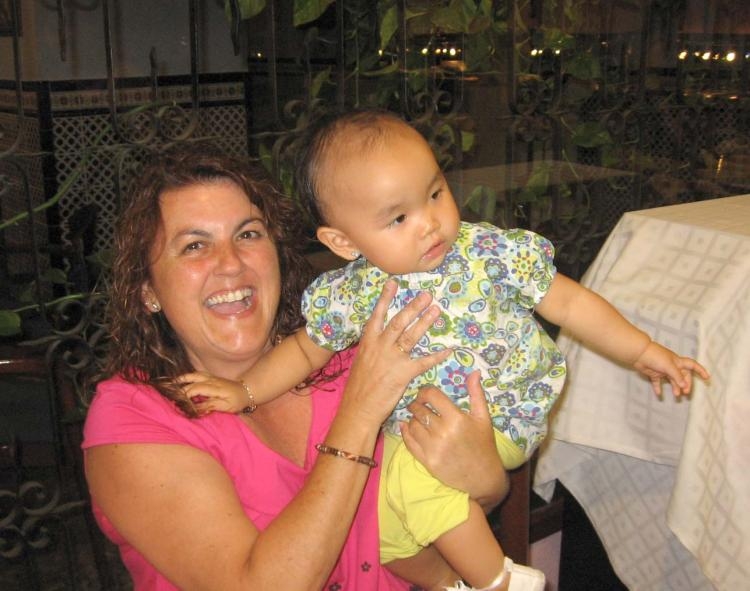 La alegría de una familia sencilla y de bien, los Criado-Luque, lujo de melillenses