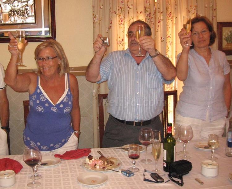 Por Melilla y por Almería.