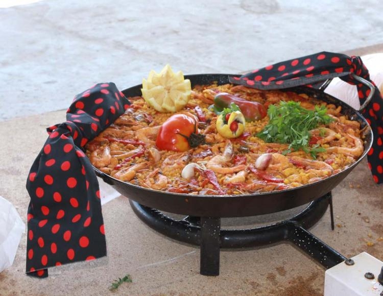 Las mejores paellas de Melilla, en los pantalanes del Real Club Marítimo