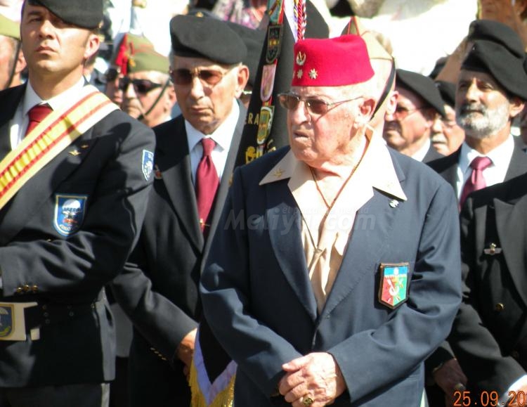 Melilla se enseñorea en tierras castellanas gracias a la Hermandad de Veteranos de Regulares
