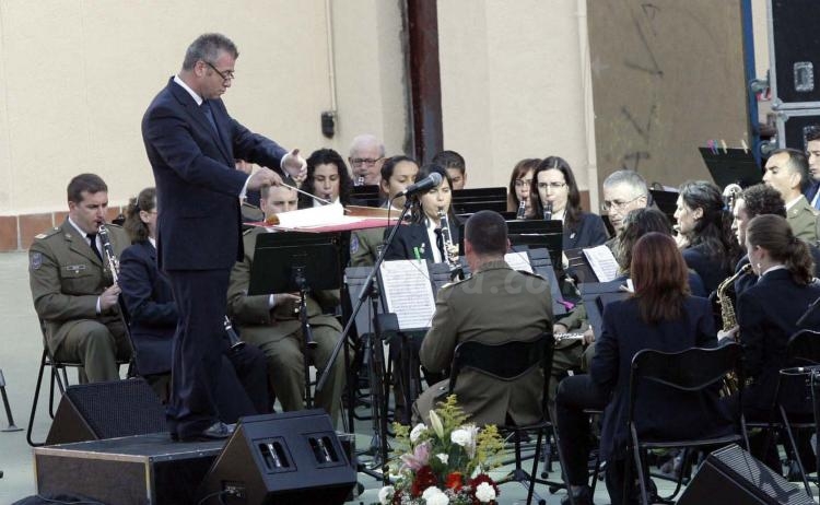 La magia del pentagrama de un general músico que fue teniente en Melilla, Grau Vegara