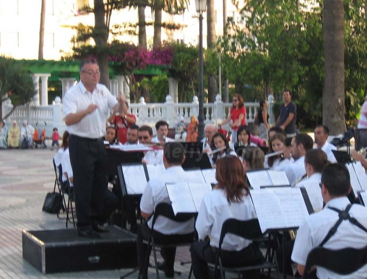 El maestro Mendoza da un recital de la mejor música en el Parque Hernández