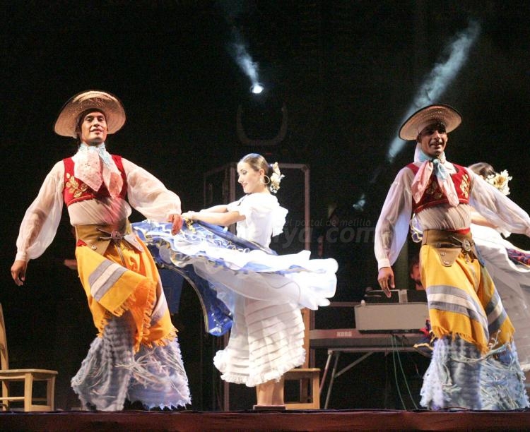 Desde el tango arrabalero hasta el ritmo criollo en la Explanada de San Lorenzo