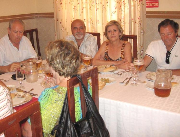 Socios y amigos.