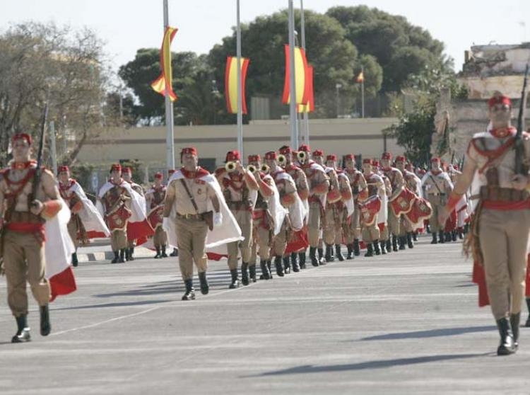 La Infantería melillense se viste de gala para celebrar la Inmaculada Concepción de María