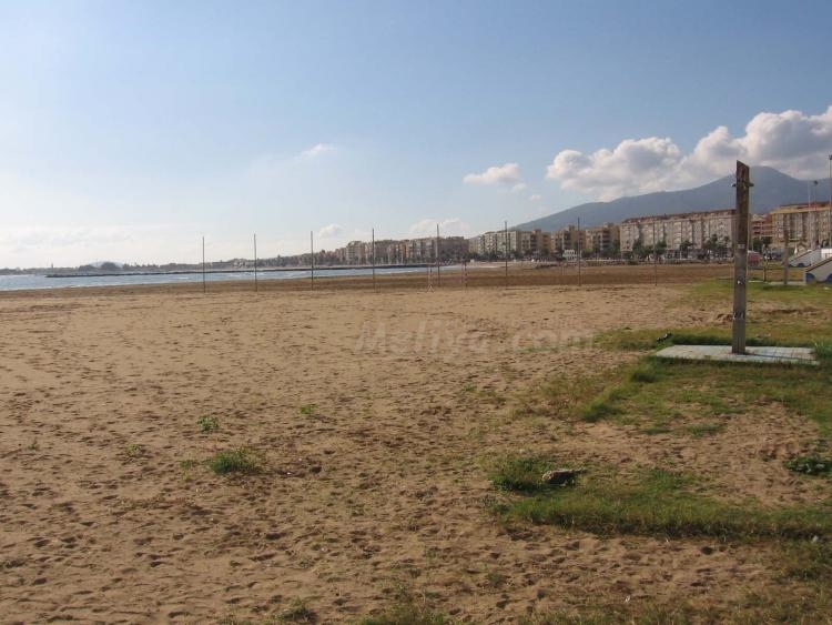 ¿Tiene Melilla playas en otoño e invierno?