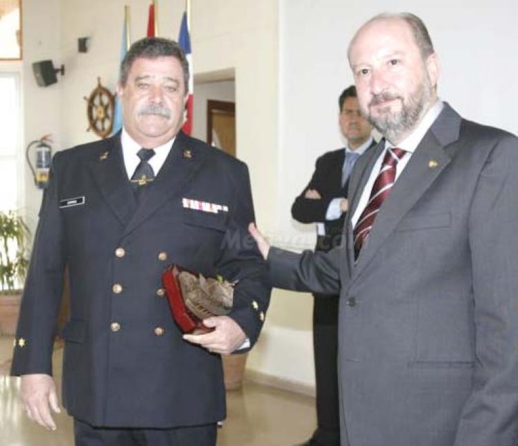 El Real Club Marítimo de Melilla rinde merecido homenaje a sus 'históricos'