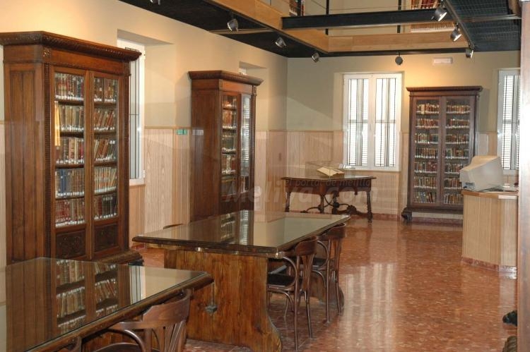Biblioteca Histórica Militar, otra forma de disfrutar del estío