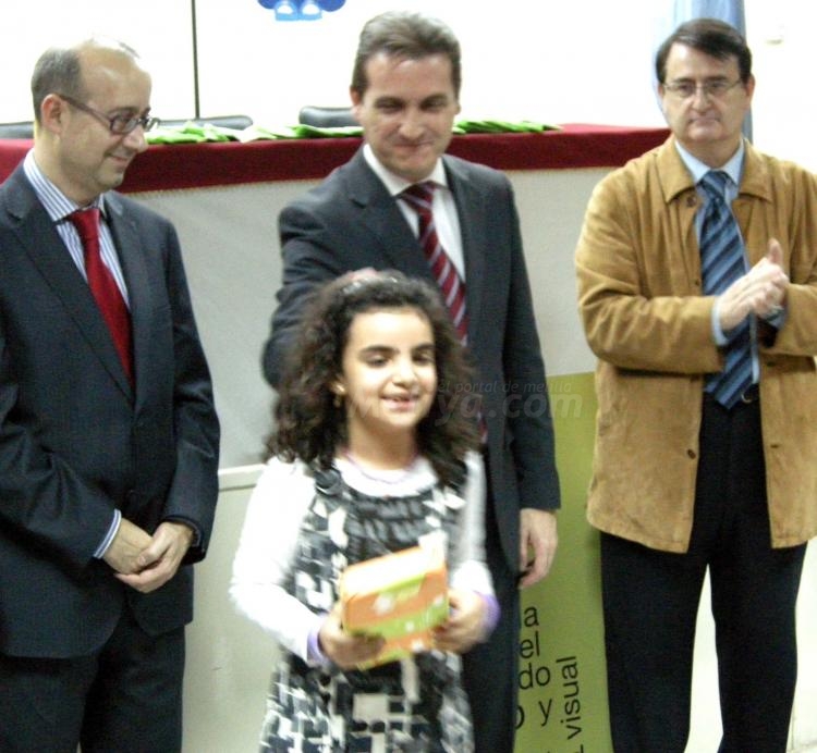 Ocho años 'aprendiendo a mirar' con afecto a los alumnos ciegos