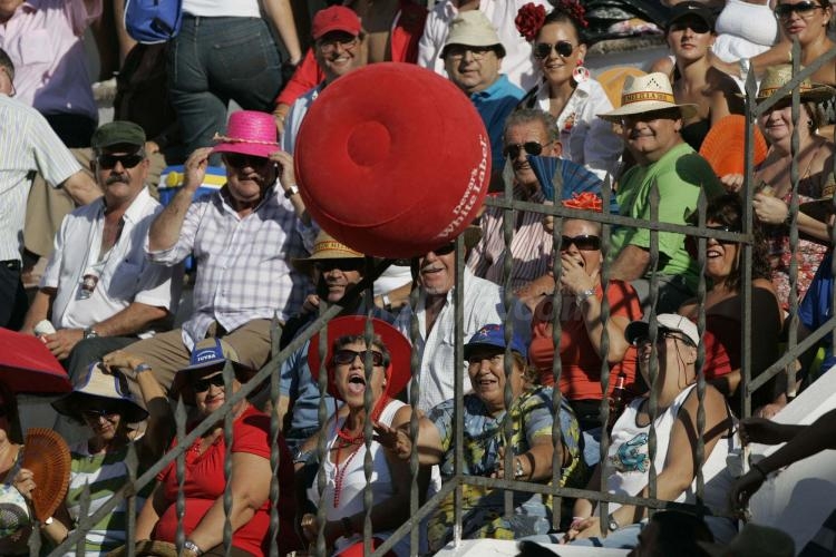 ¡Vaya detallazo de un torero sevillano que lleva por nombre Morante de La Puebla!