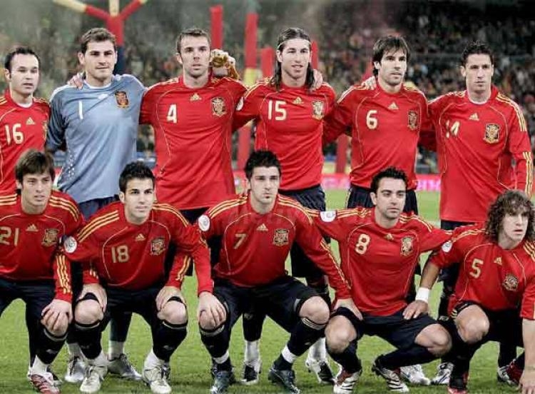 Los españoles quieren ver el triunfo de la selección en directo