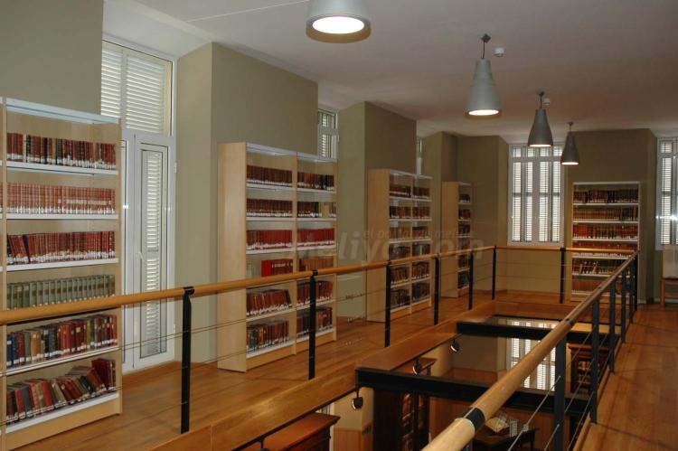 Biblioteca Histórica Militar, otra forma de disfrutar del estío