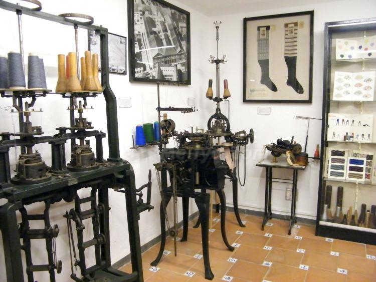 La Casa de Melilla en Barcelona degusta las bondades culturales de Calella