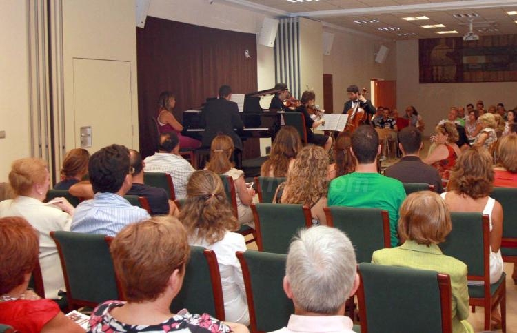 Música de altura en el Real Club Marítimo