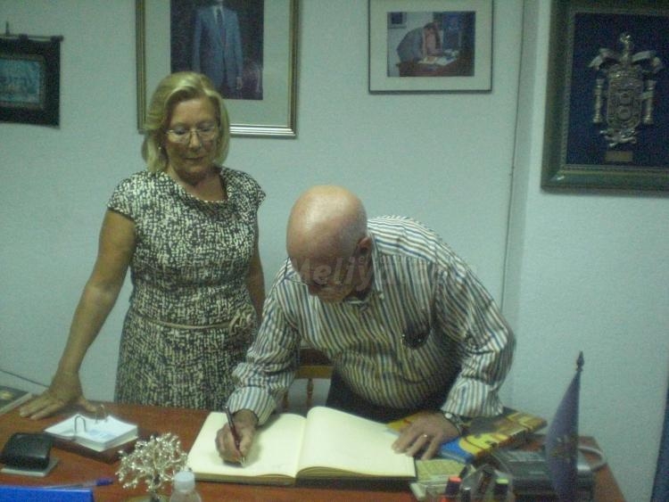 Ángel Cazorla acerca a los melillenses de Almería a la 'Literatura popular'