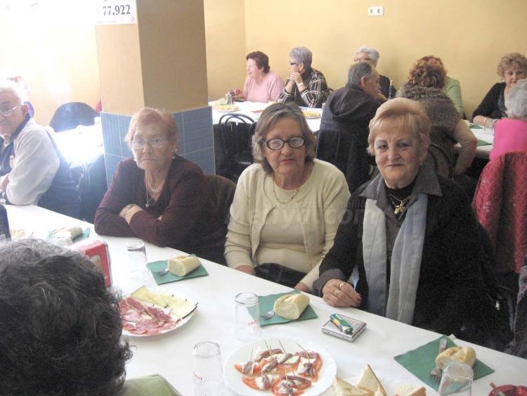 Hay gente para todo; 'Divina Providencia', sólo para veteranos