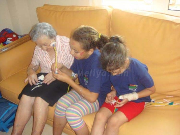 Niños y mayores, binomio compatible y envidiable