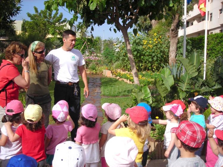 Los 'peques' del Enrique Soler disfrutan de una jornada medioambiental en la Granja Escuela