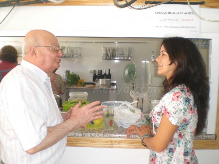 Homenaje a la berza y mojito sorpresa en la Casa de Melilla en Almería