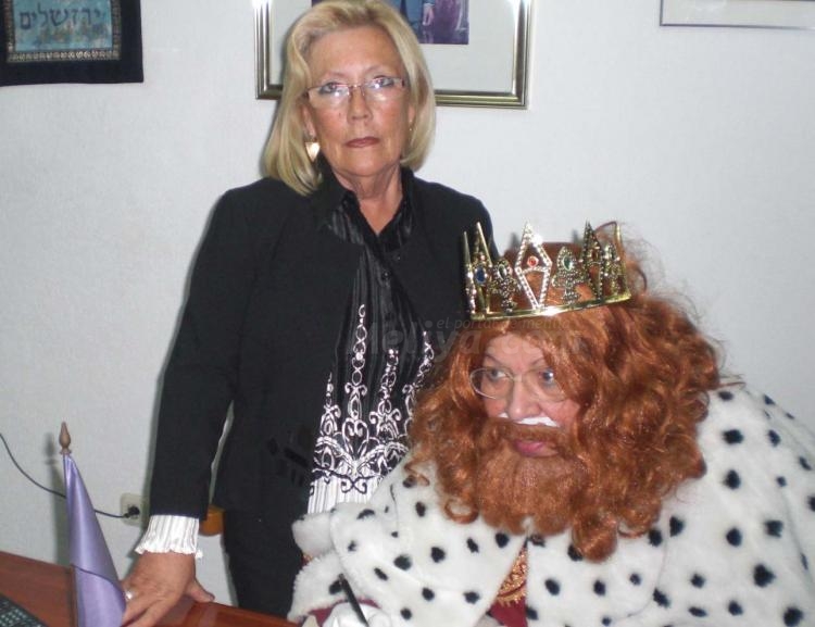 La Sala de Reinas de la Casa de Melilla en Almería se viste de gala por Reyes Magos