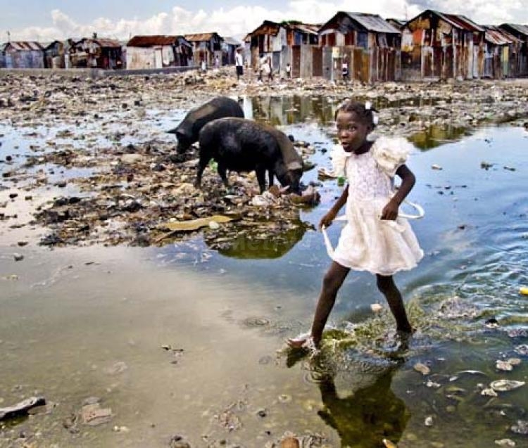 Melilla Acoge cosecha 2.000 euros solidarios para la tragedia haitiana