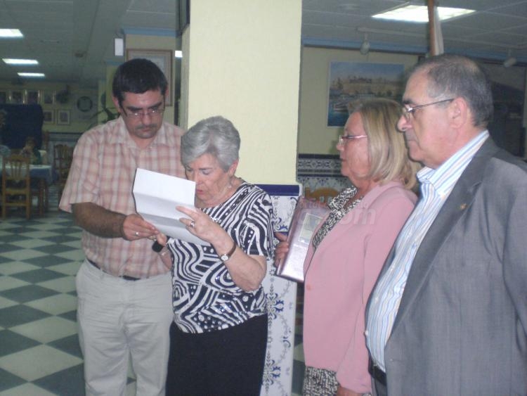 Pepe Gil, siempre en el corazón de la Casa de Melilla en Almería