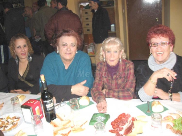 Hay gente para todo; 'Divina Providencia', sólo para veteranos