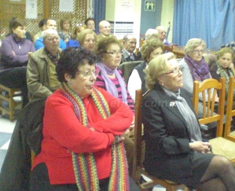 Lola Maurisset imparte magisterio veterano en la embajada indálica de Melilla