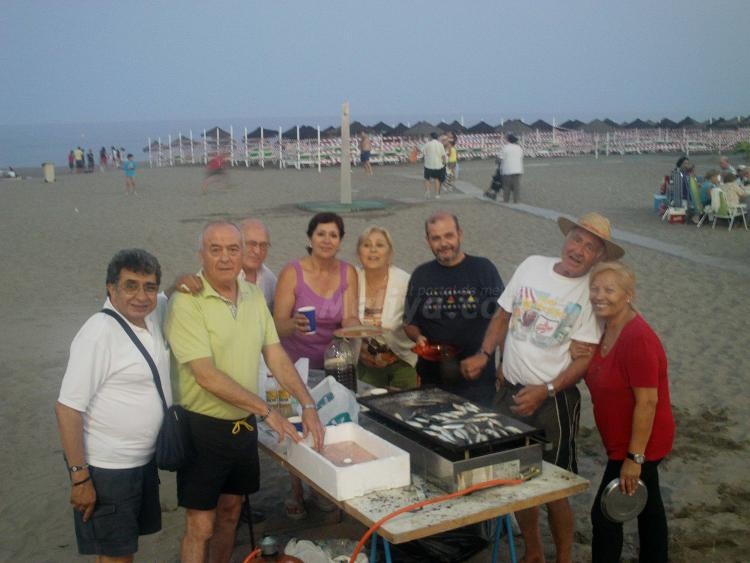 El Coro del Cautivo y María de la Victoria brilla en la Casa de Melilla en Málaga