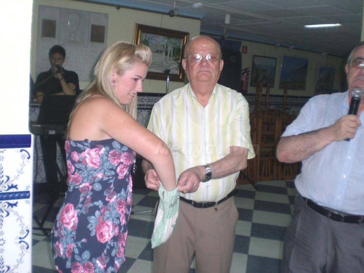 Baile de 'entrenamiento' de la Casa de Melilla en Almería