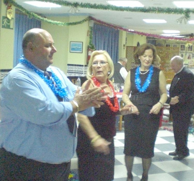 La Casa de Melilla celebra una inovidable fiesta de Nochevieja
