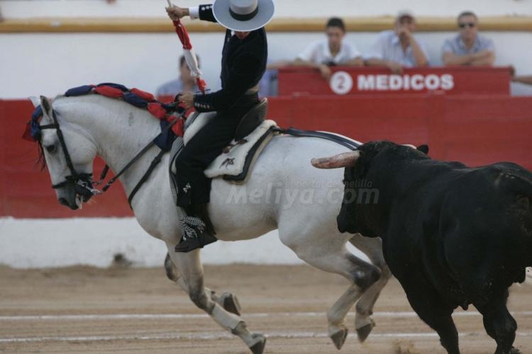¡Vaya detallazo de un torero sevillano que lleva por nombre Morante de La Puebla!