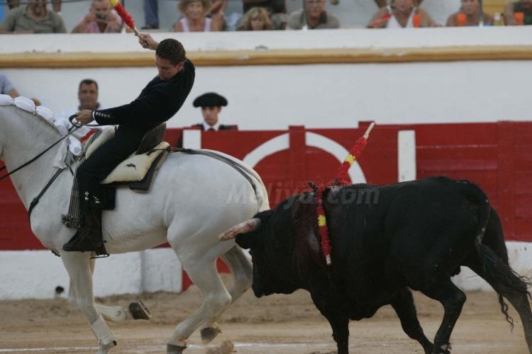 ¡Vaya detallazo de un torero sevillano que lleva por nombre Morante de La Puebla!