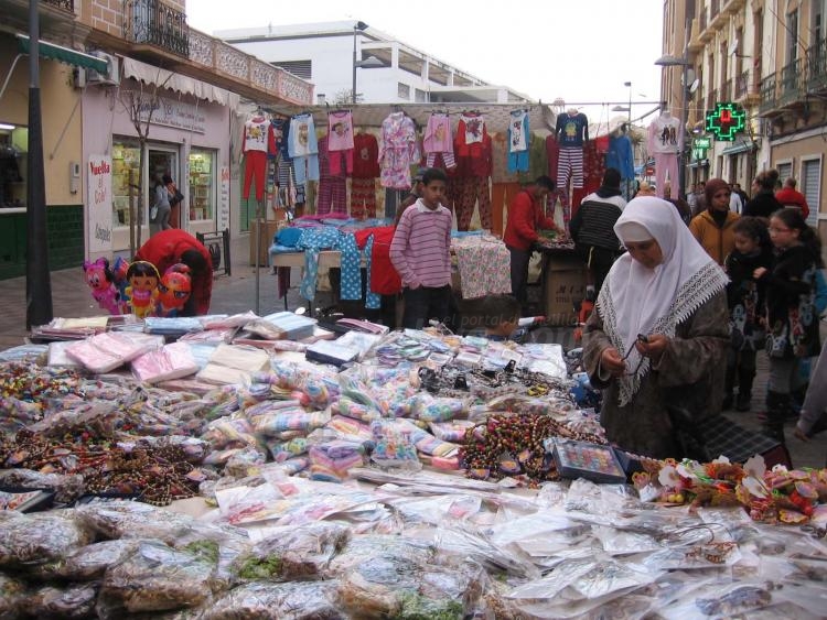 Hala, al mercadillo de García Cabrelles