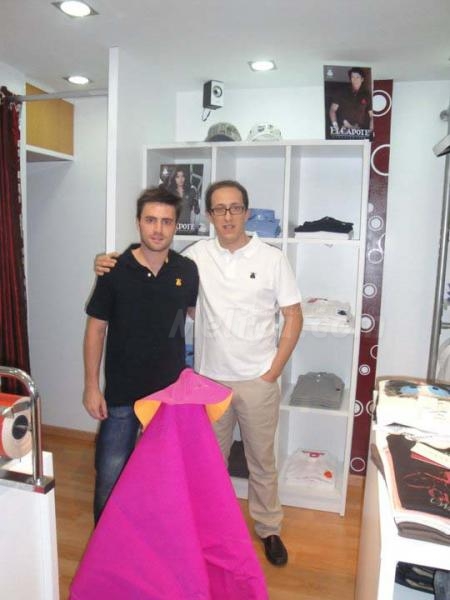 El mundo del toro se cuela en el Monumental