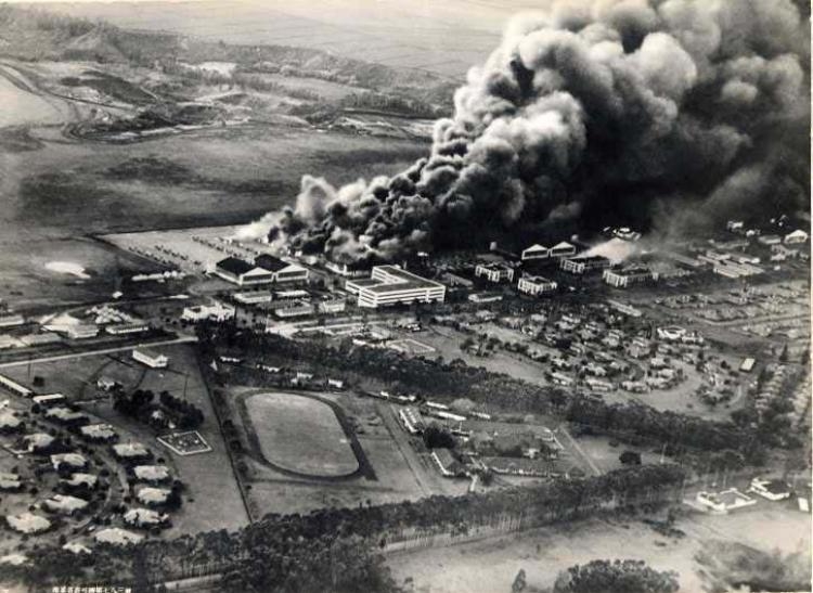 Ramón Gutiérrez analiza el ataque a Pearl Harbour en la Sala de Armas de la AEM