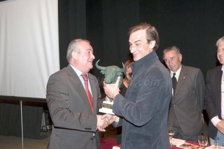 El adiós abulense del hijo predilecto de la Mezquita del Toreo, Manolo Sánchez