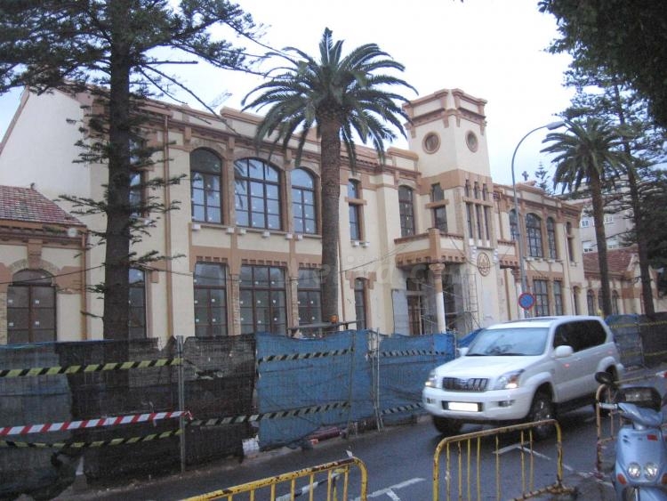 De colegio a consejería, pasando por hospital