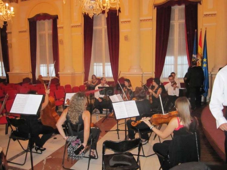Orquesta, Banda y Coros 'Ciudad de Melilla', la temporada al dedillo