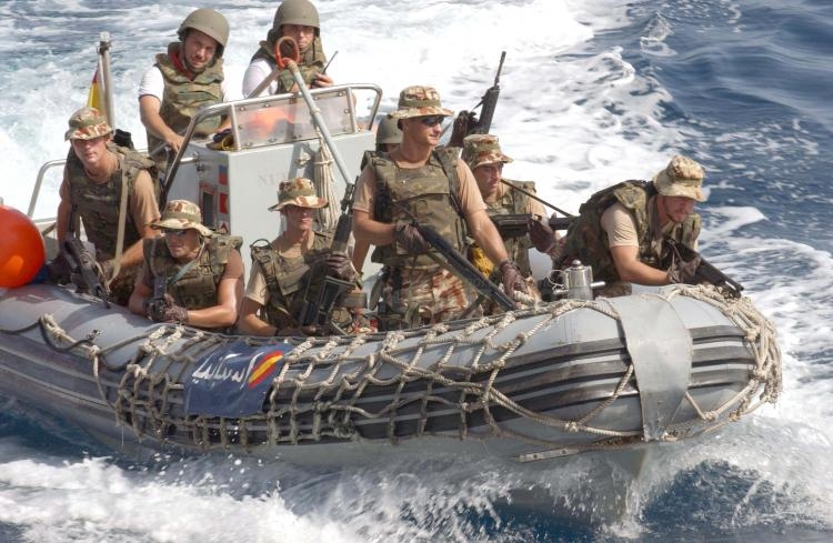 La Inmaculada, Patrona de Infantería, mucho más que un puente